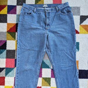 Women's LL Bean Original Relaxed Fit Blue Jeans Size 20 Pet ID 299539
